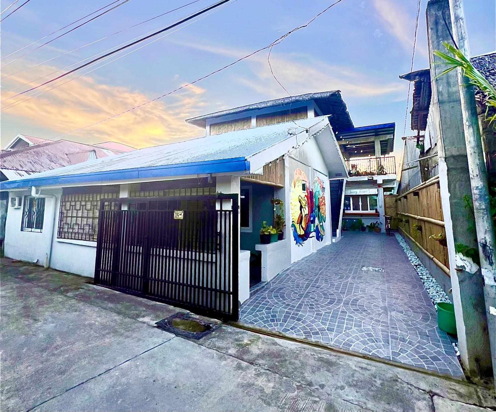 Sunny Terrace Hotel Baler Bagian luar foto